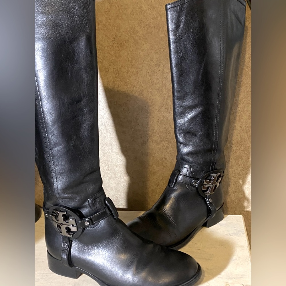 Luxury Designer Tory Burch Riding Boots